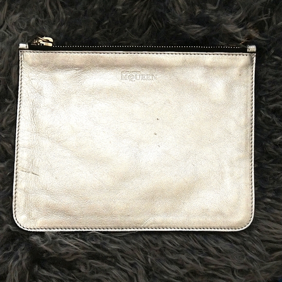 Alexander McQueen small clutch - Picture 3 of 11